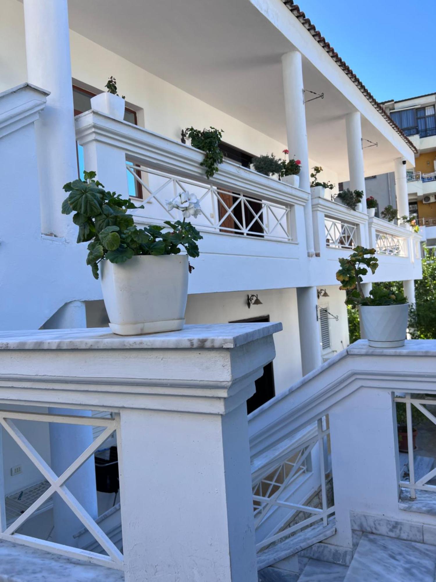 Apartment Modern In A - Tirana