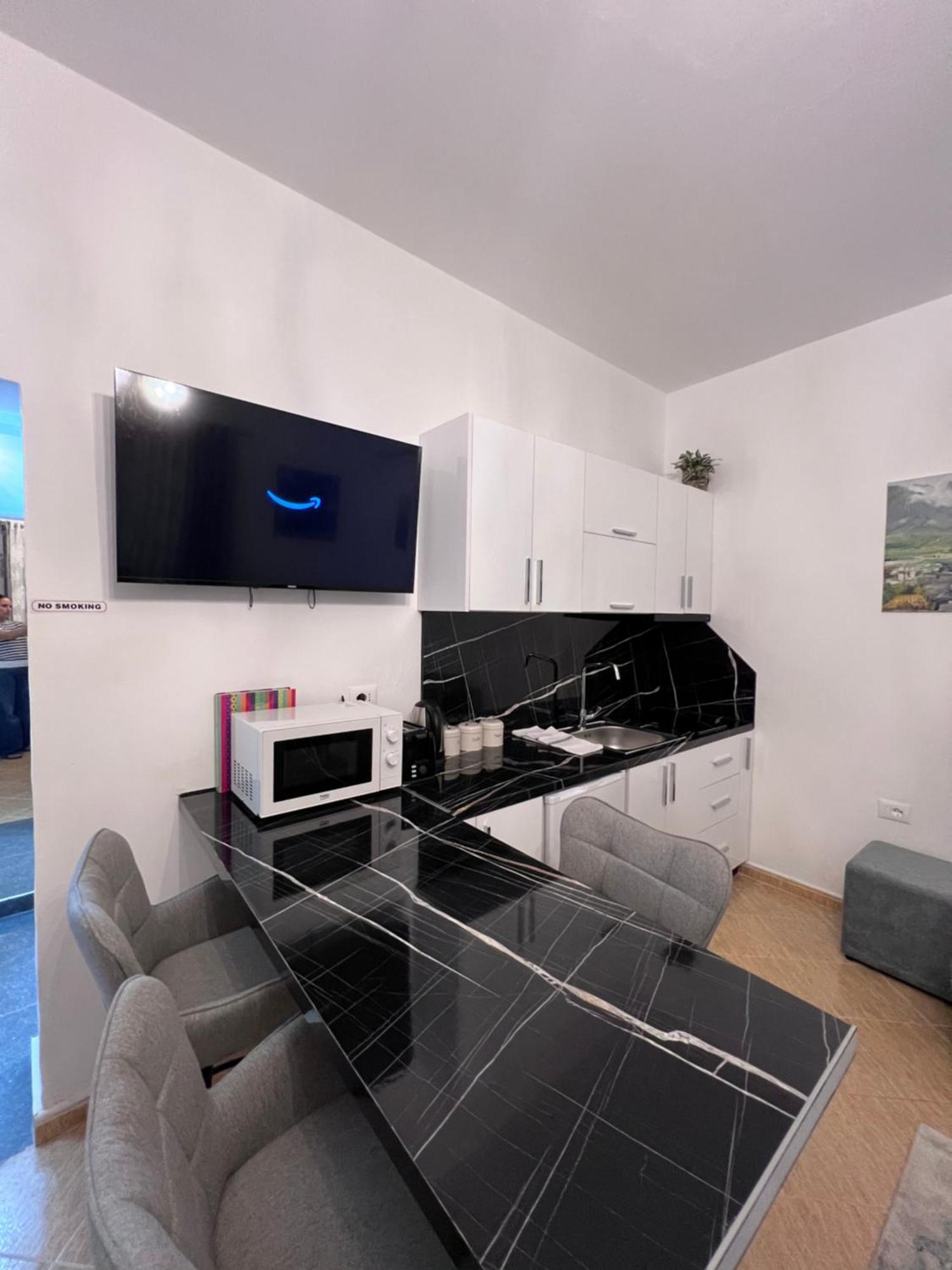 Modern In A - Apartment Tirana
