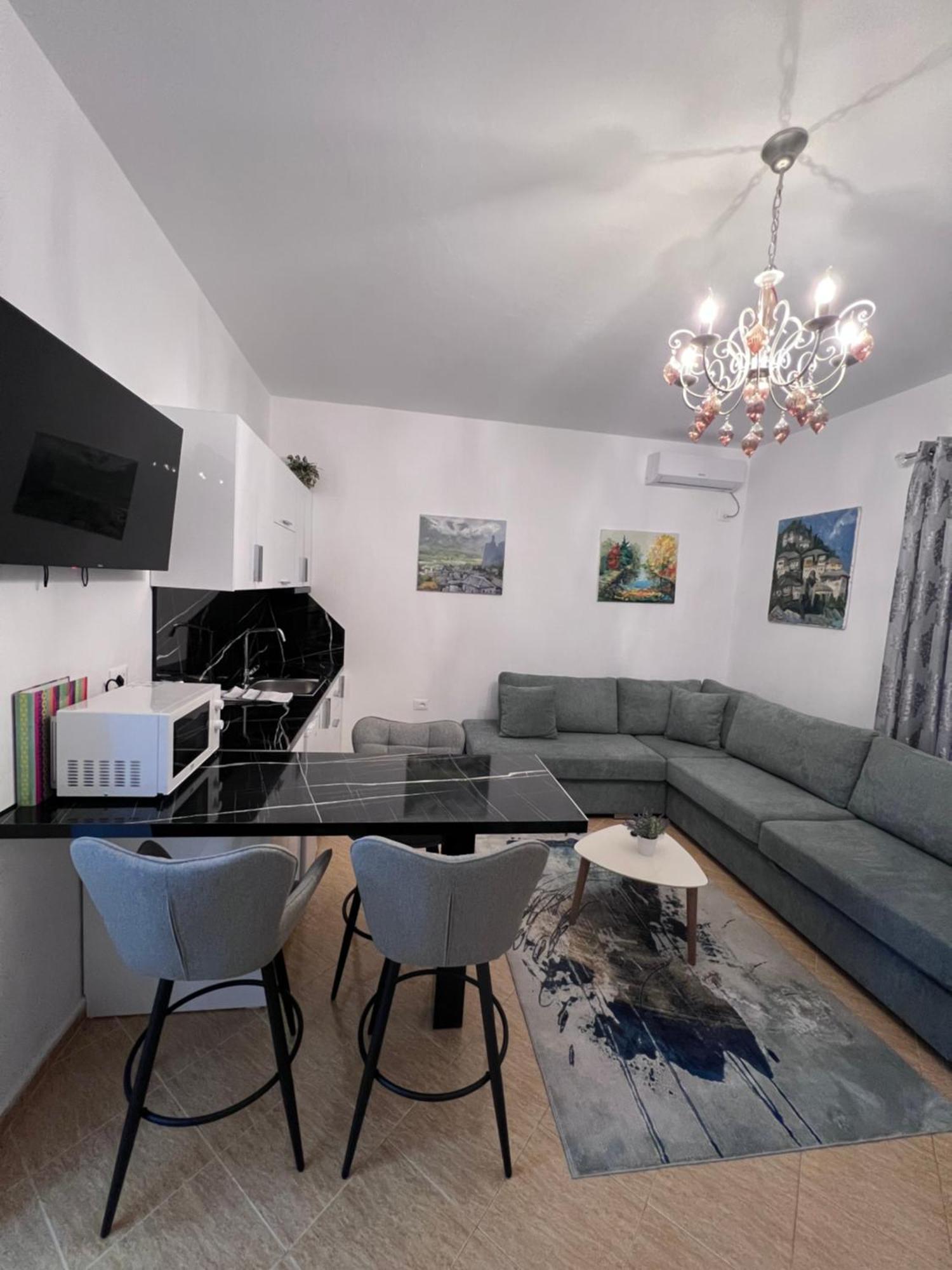 Modern In A - Apartment *