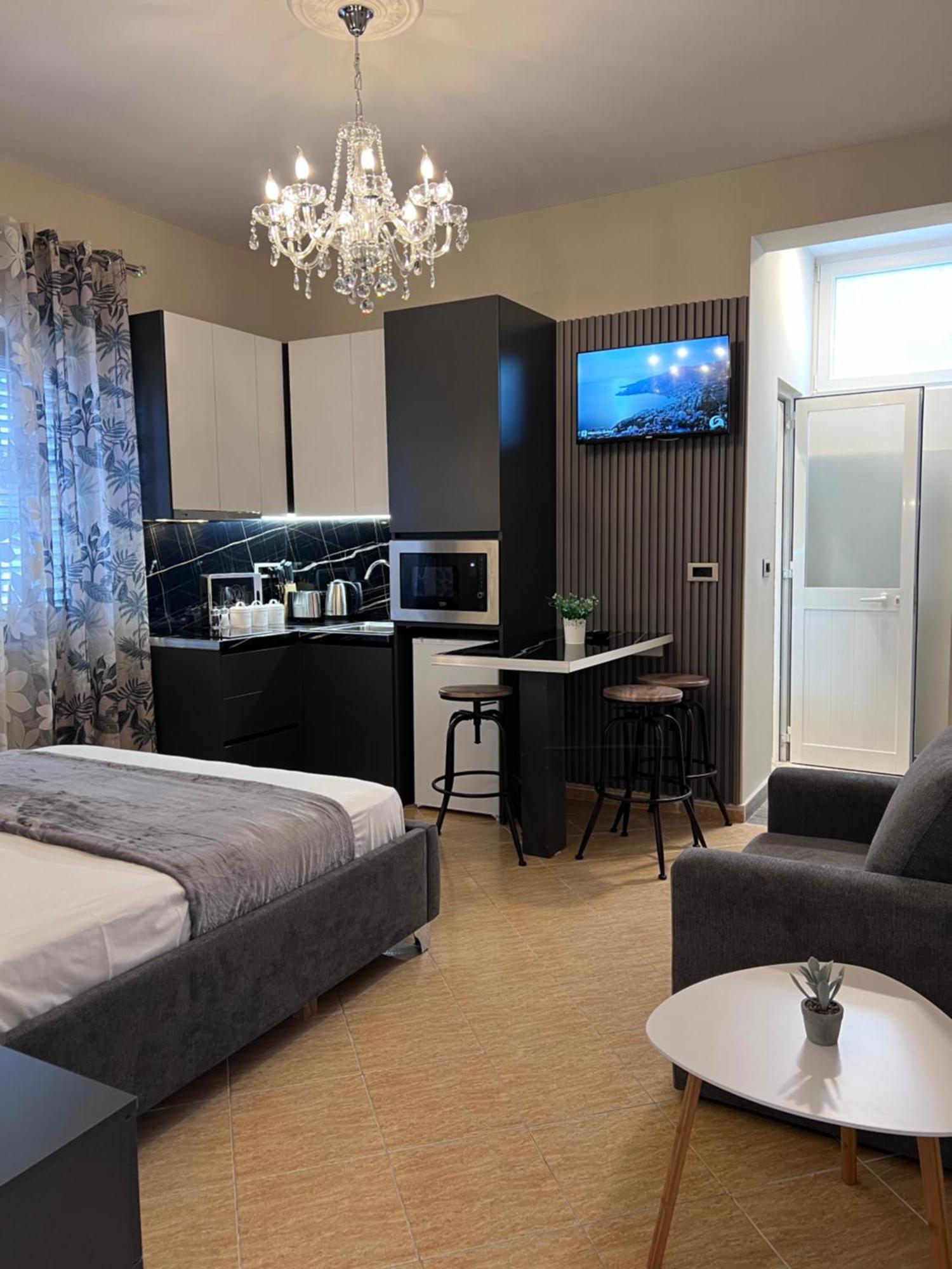 公寓 Modern In A - Tirana